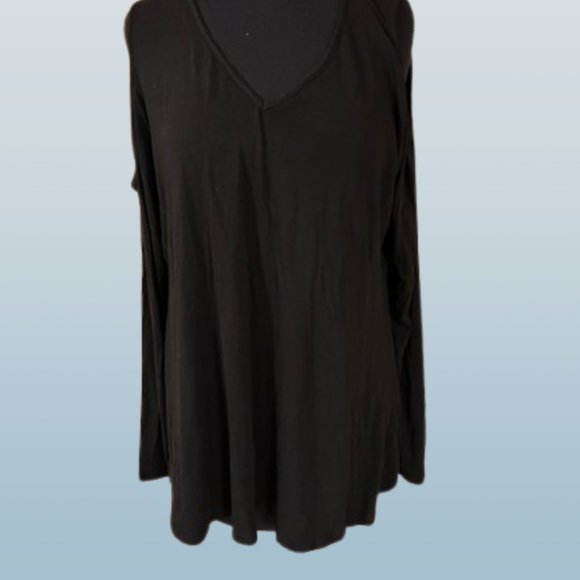 ANDREE BY UNIT Tops - Black Choker Neck / Cold Shoulder Tunic Top  (2)